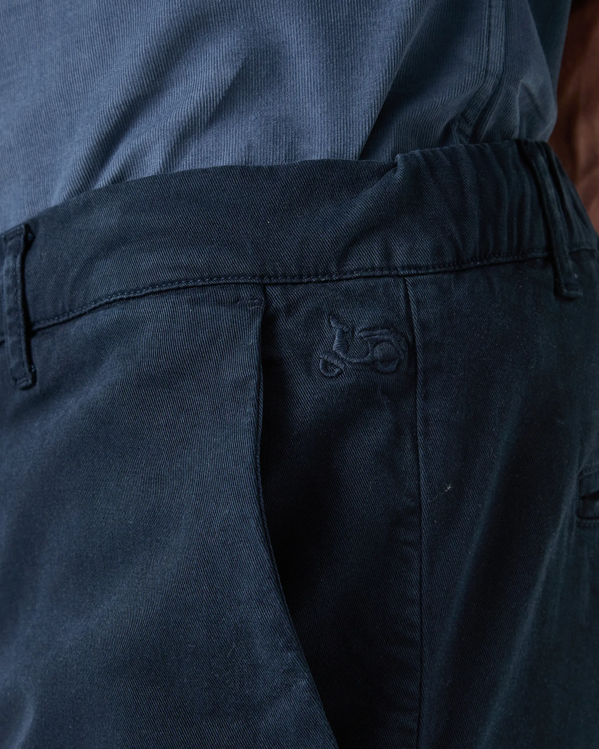 Pantalón Jogging Garment Dyed Marino - Image 5